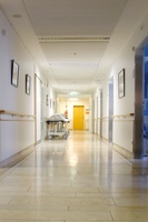 Empty_hospital_corridor