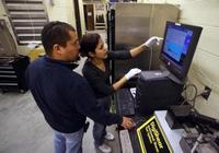 20081203_112743_utep_400