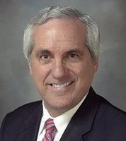 Eliot_shapleigh_headshot-t