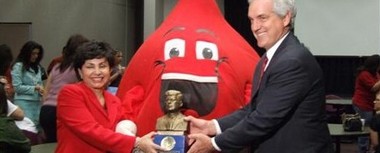 Senator, Sangre y Paula Villalobos