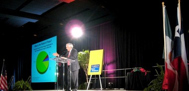 Senator Eliot Shapleigh speaking at the TABE conference